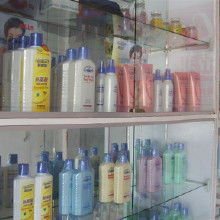 日用百貨批發(fā)市場分析 價格、渠道與廠家選擇指南