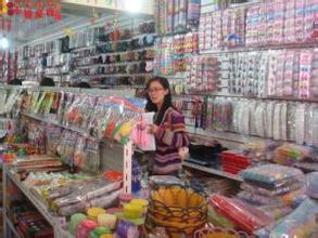 日用百貨與名煙名酒 生活中的便捷與品質(zhì)之選